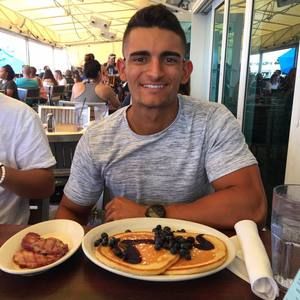 Meet your Posher, Anthony